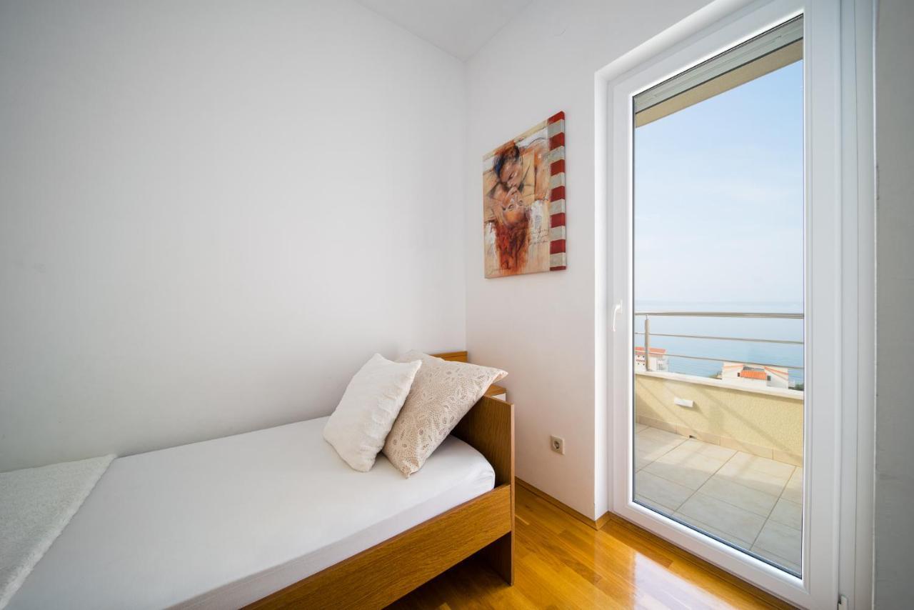 Apartment Toma Podstrana Kültér fotó
