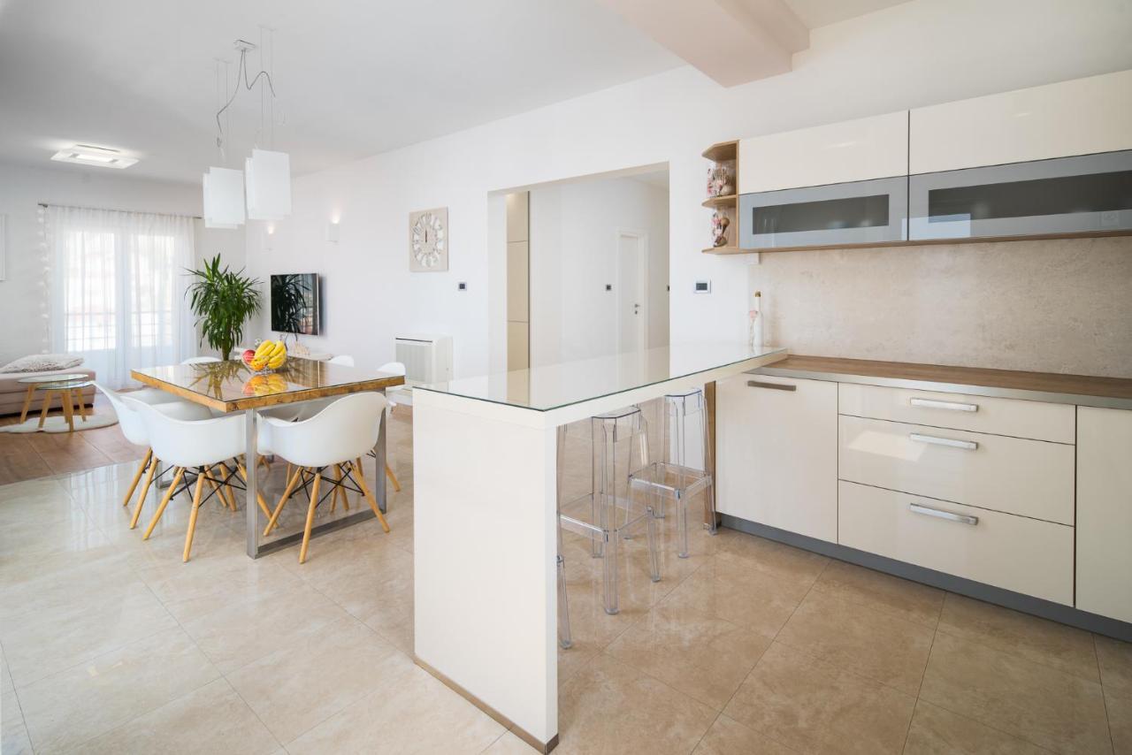Apartment Toma Podstrana Kültér fotó